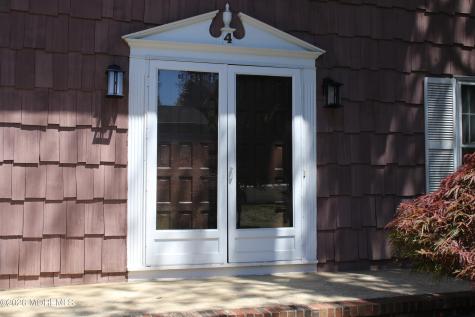 4 Vista Drive Morganville NJ 07751