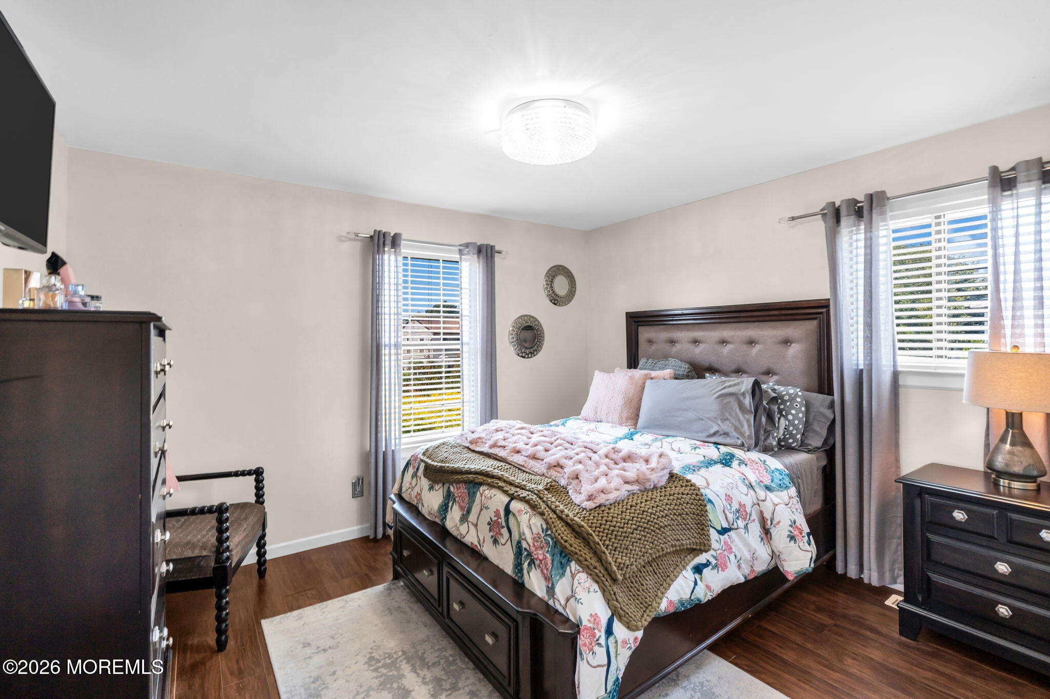 8 Honeysuckle Way Howell NJ 07731