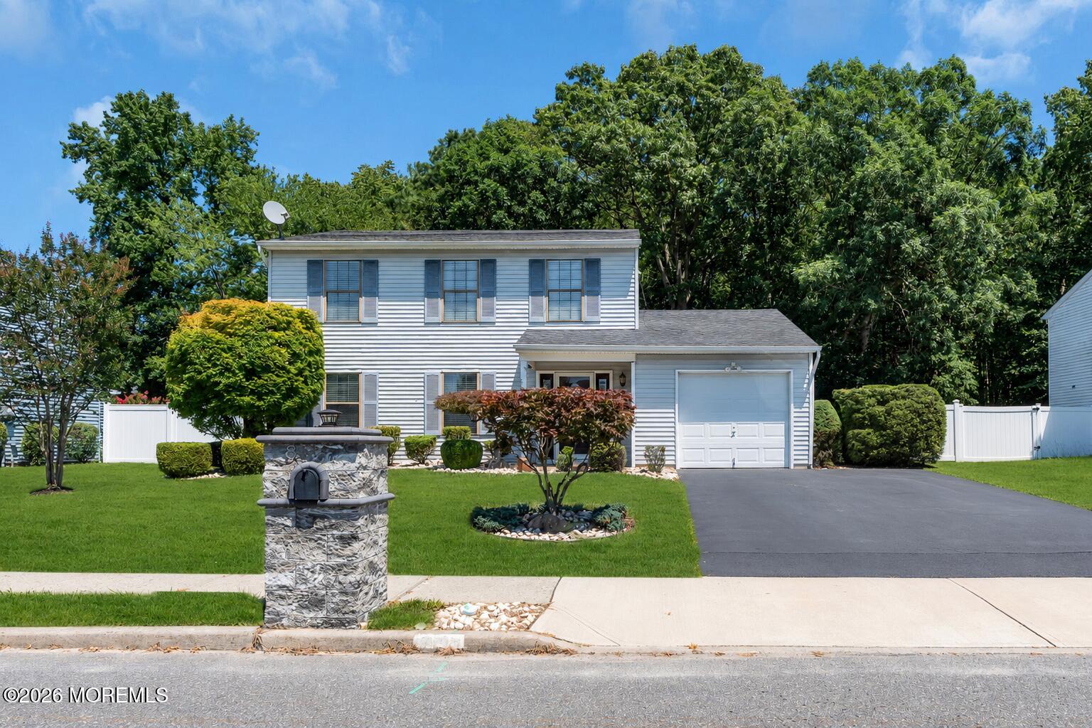 8 Honeysuckle Way Howell NJ 07731