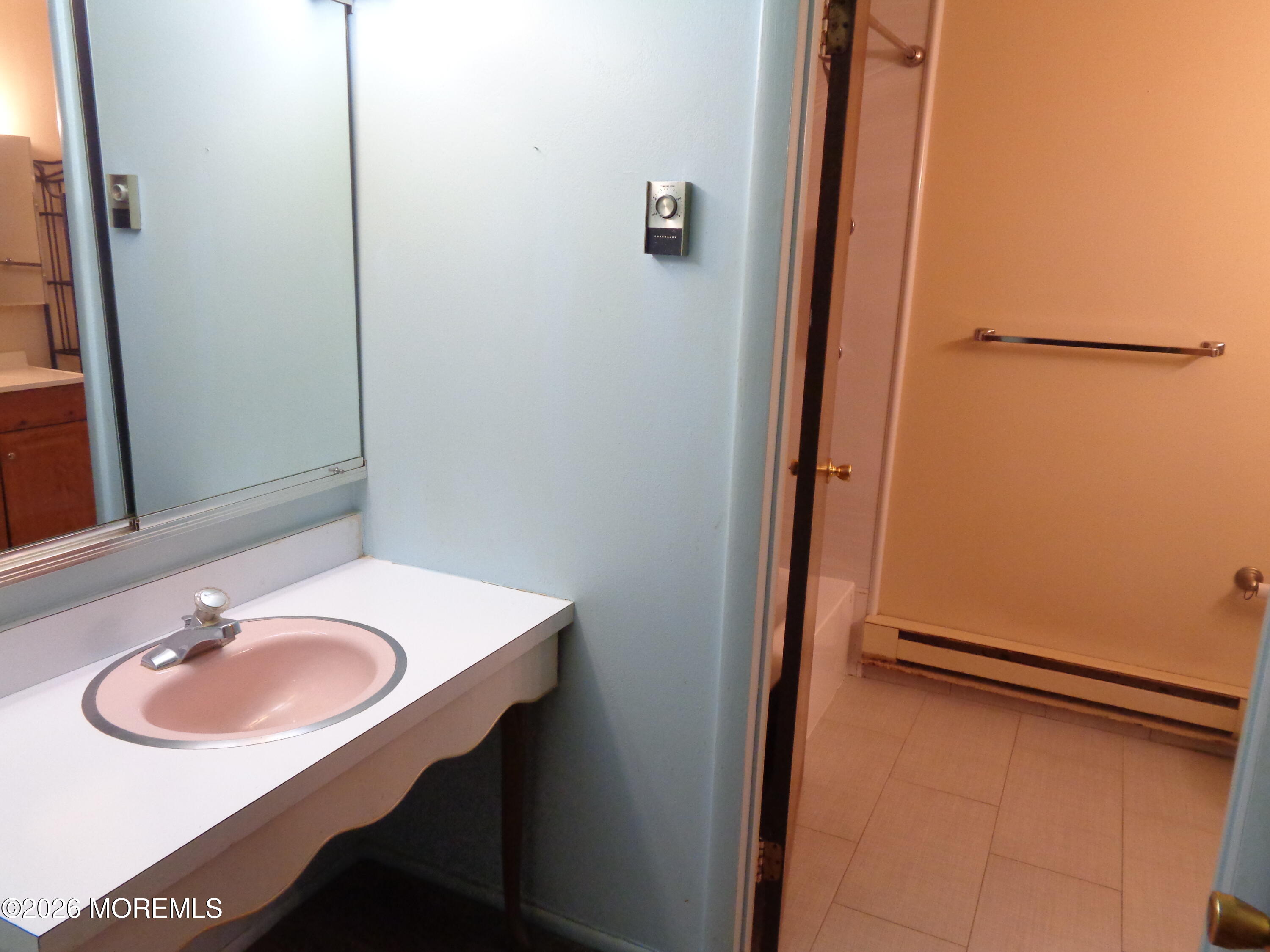 608 B Willow Lane Whiting NJ 08759