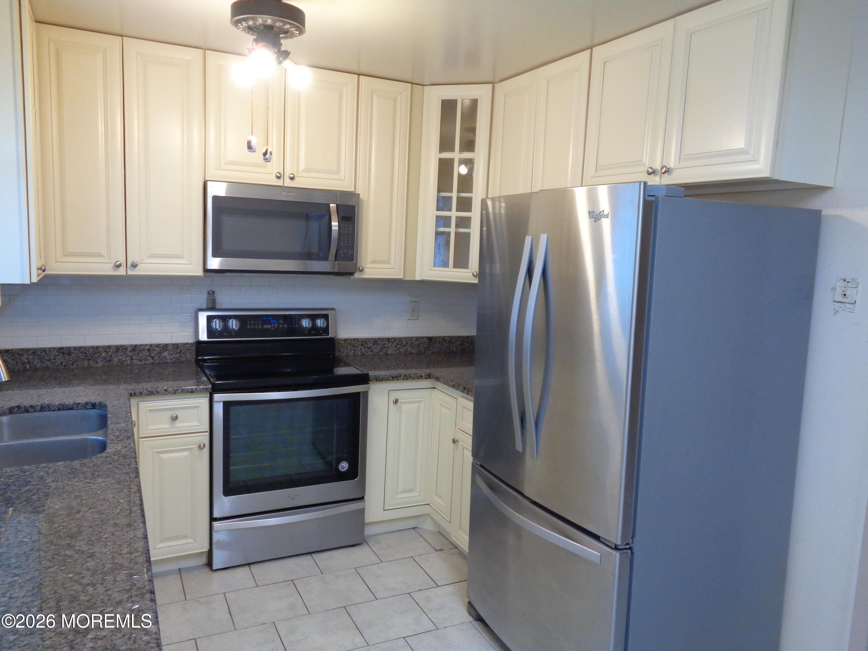 608 B Willow Lane Whiting NJ 08759