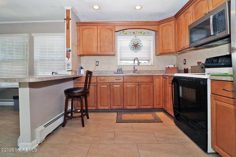 9 Bolans Court Toms River NJ 08757