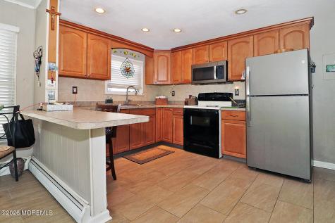 9 Bolans Court Toms River NJ 08757