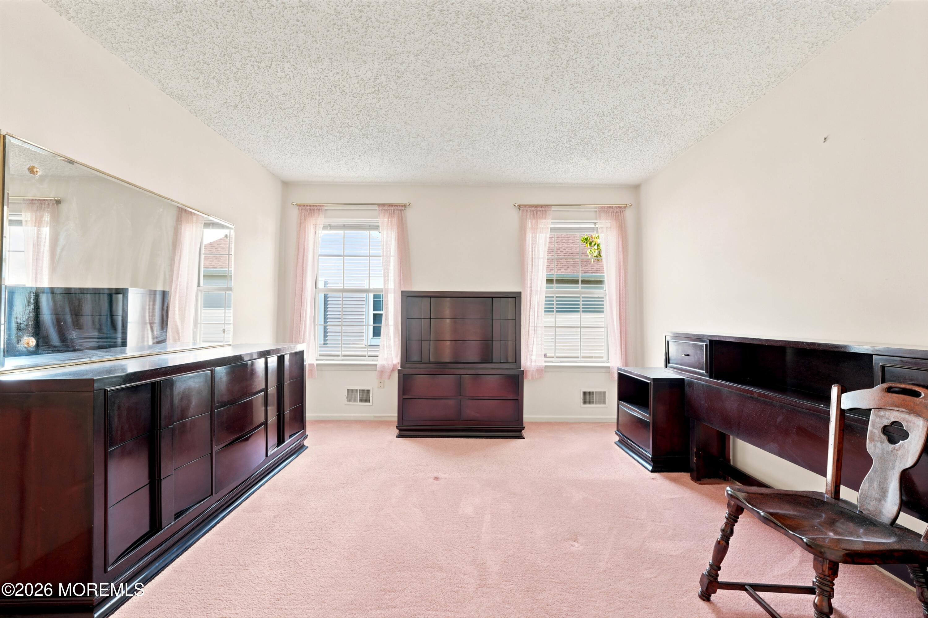 2 Pomeroy Court Jackson NJ 08527