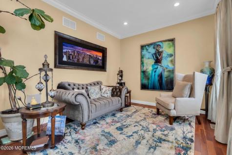 32 Freeman Court Toms River NJ 08753