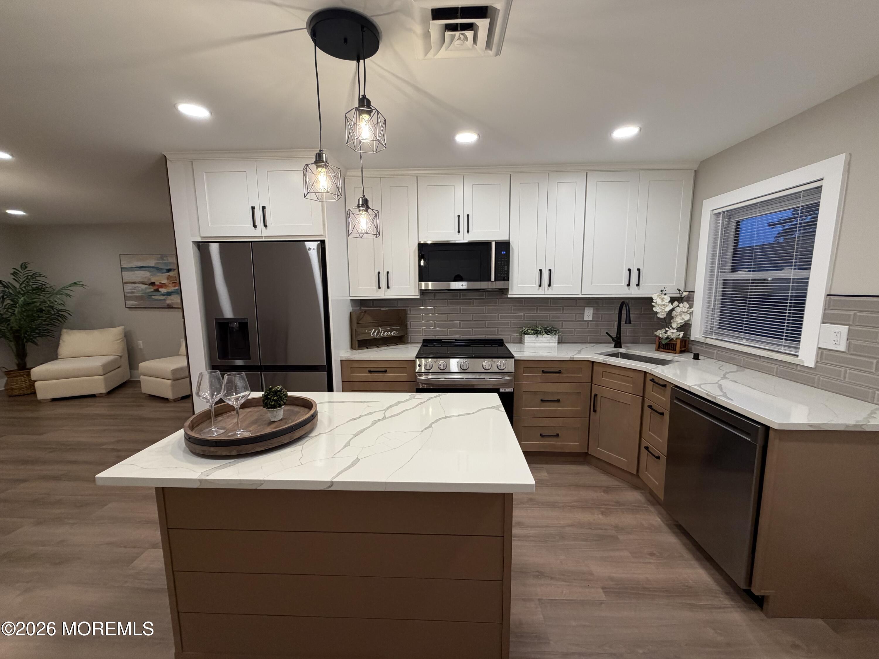 337C Canterbury Court Lakewood NJ 08701