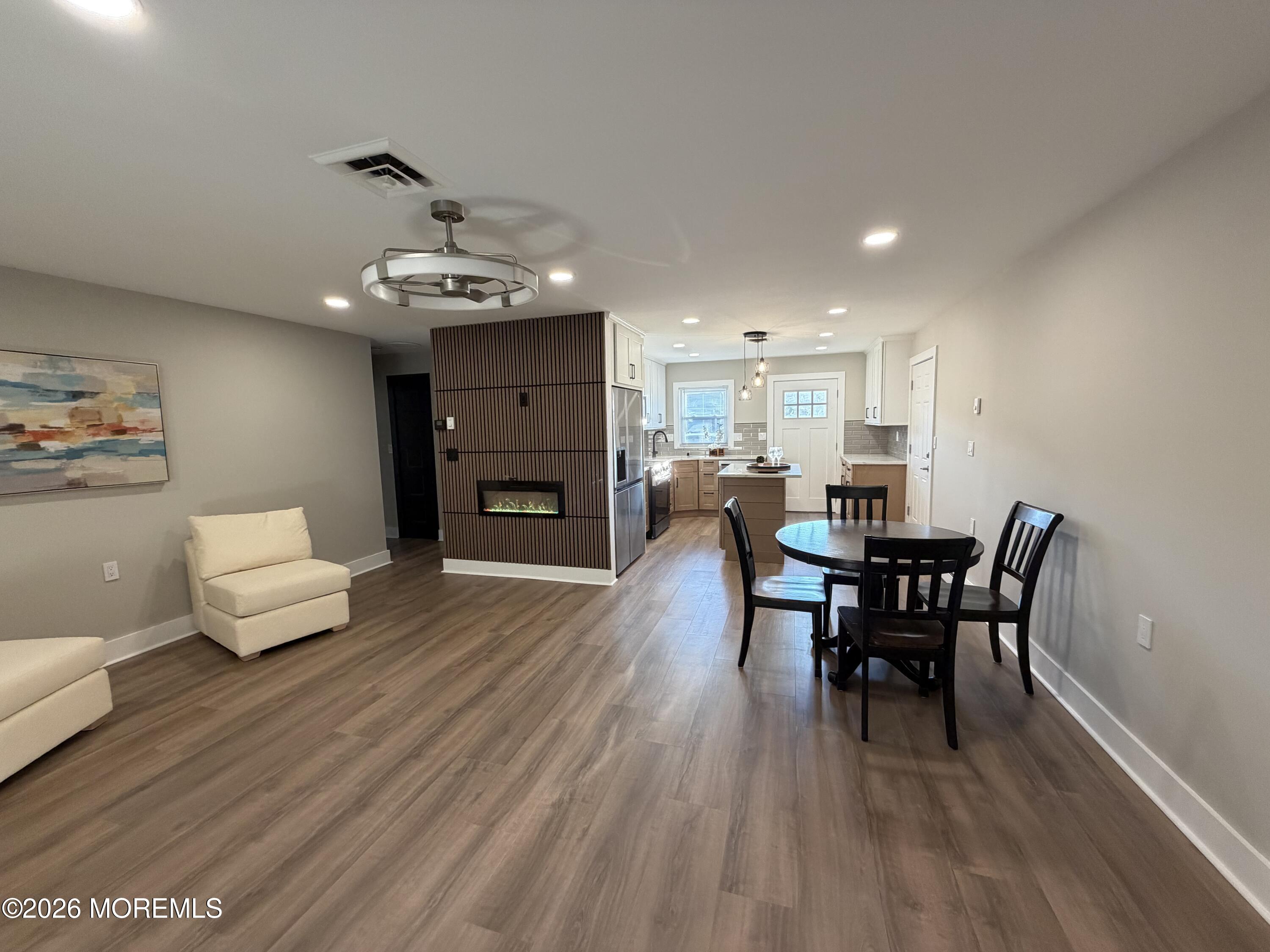 337C Canterbury Court Lakewood NJ 08701