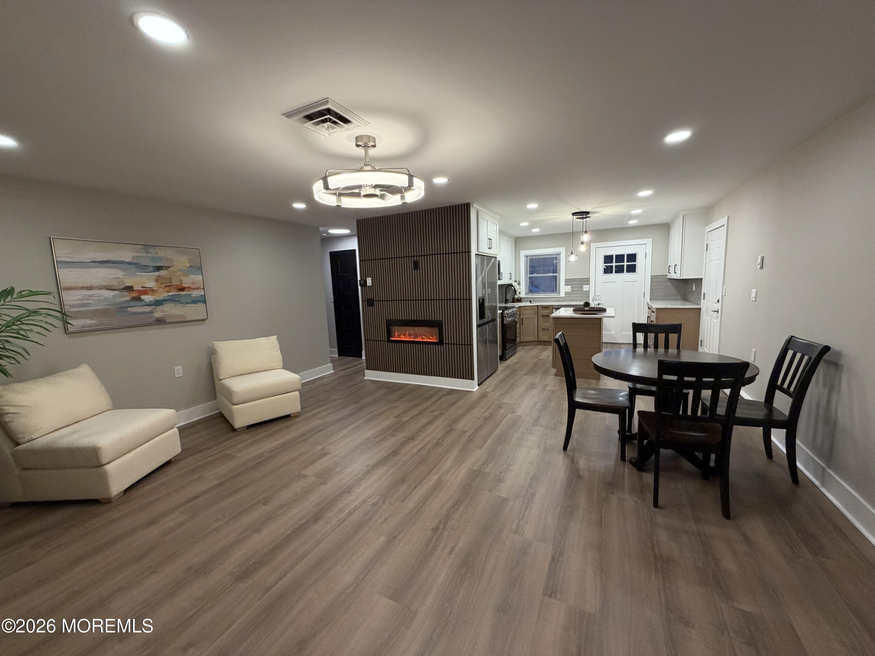 337C Canterbury Court Lakewood NJ 08701