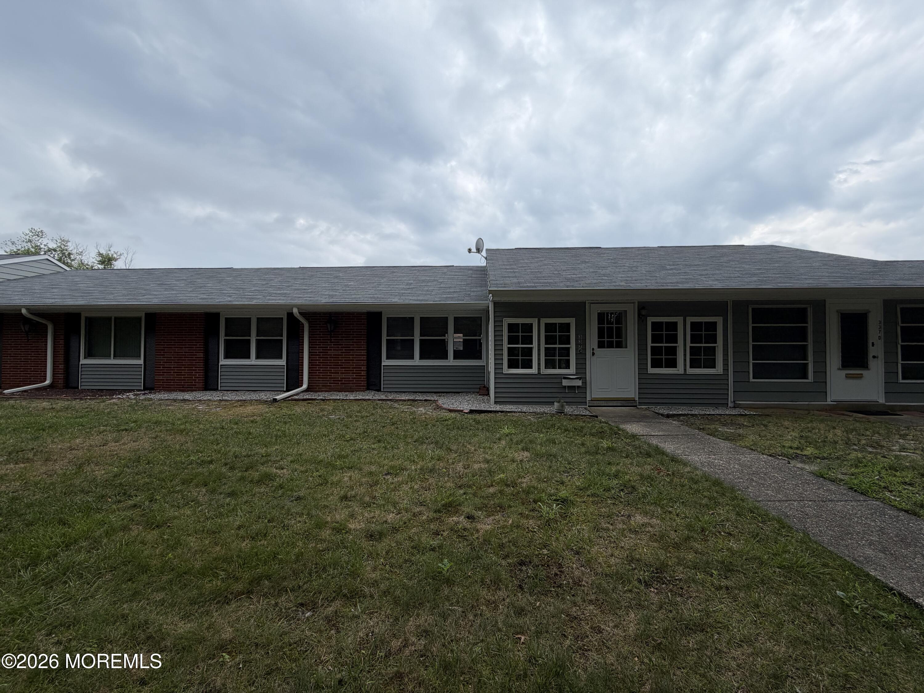 337C Canterbury Court Lakewood NJ 08701