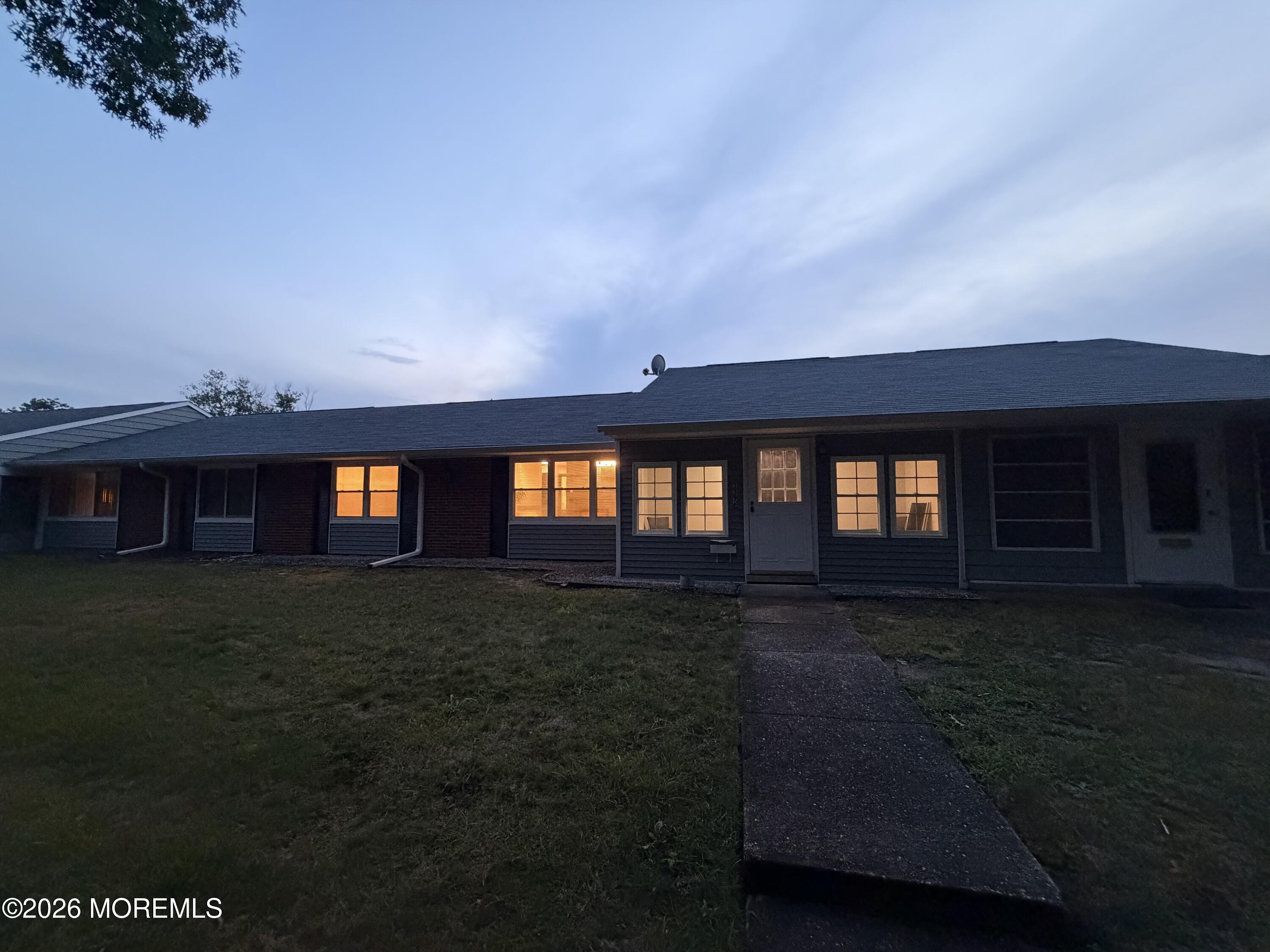 337C Canterbury Court Lakewood NJ 08701