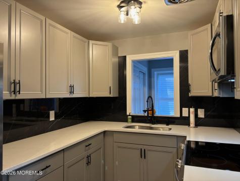 768 Hudson Parkway Whiting NJ 08759