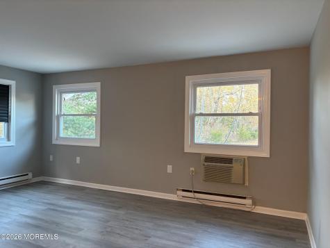 768 Hudson Parkway Whiting NJ 08759