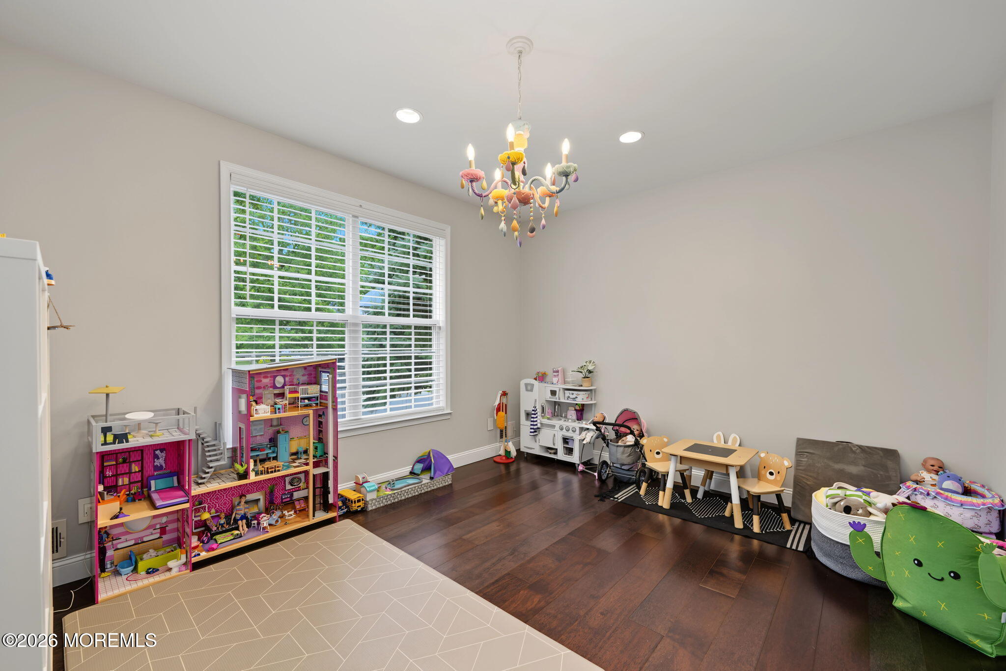 27 Goshawk Court Morganville NJ 07751