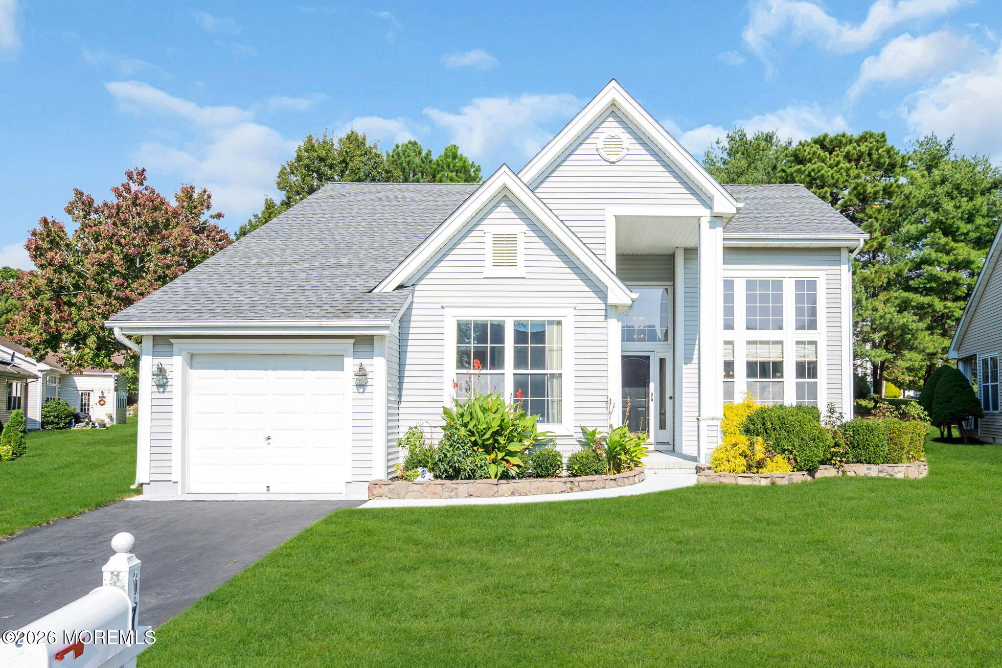 17 Fountain View Drive Barnegat NJ 08005