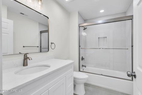 780 Jerah Court Toms River NJ 08753