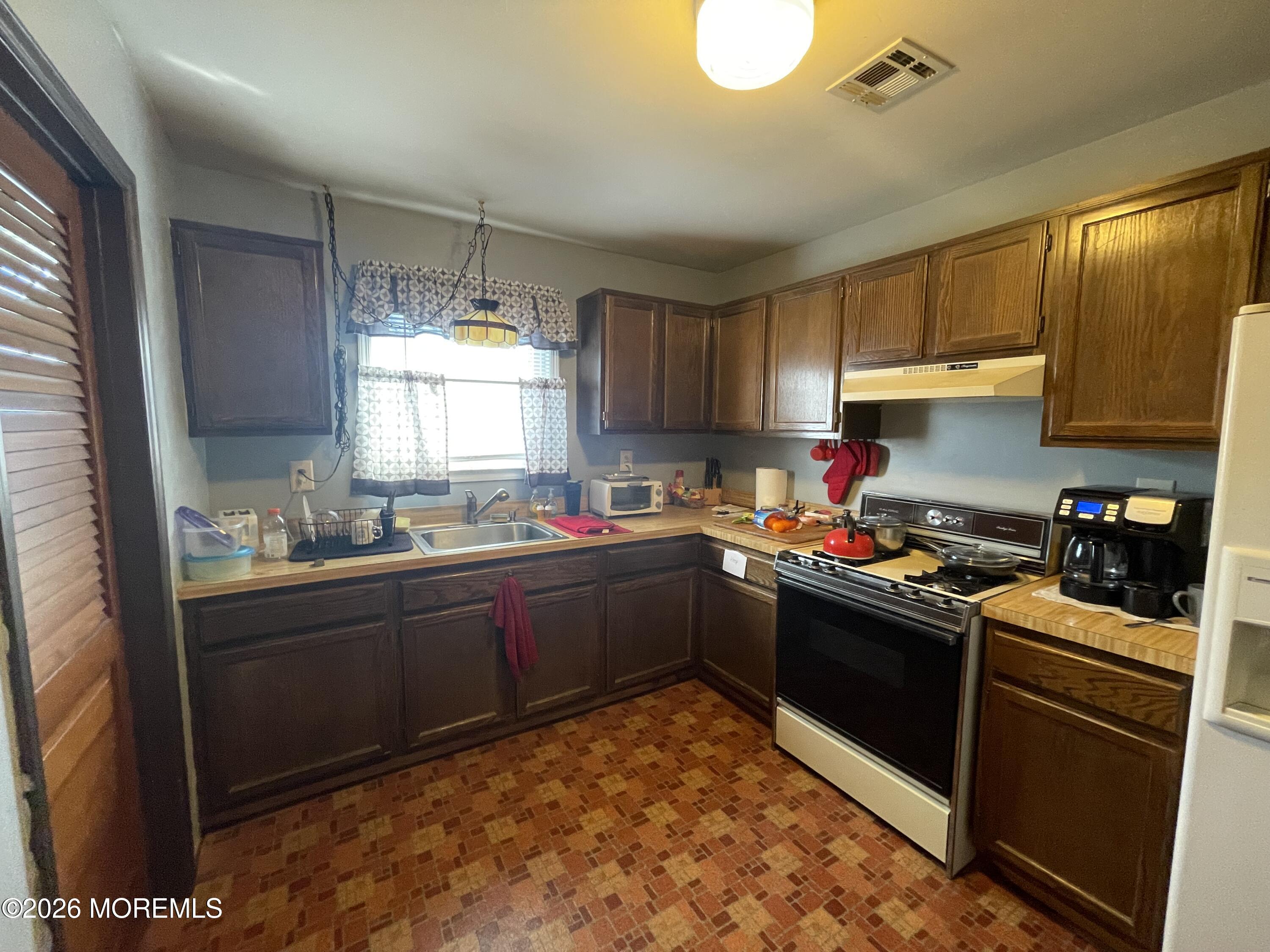 127 Troumaka Street Toms River NJ 08757