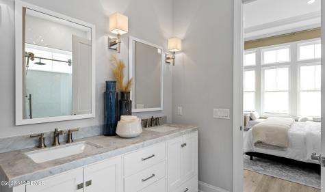10 Dahlia Court Manalapan NJ 07726