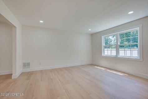 300 E Chestnut Avenue Metuchen NJ 08840