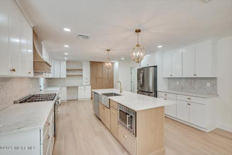 300 E Chestnut Avenue Metuchen NJ 08840