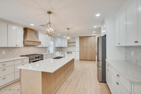 300 E Chestnut Avenue Metuchen NJ 08840