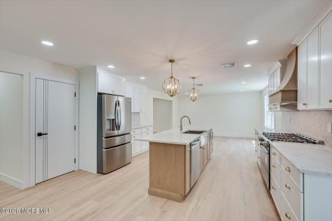 300 E Chestnut Avenue Metuchen NJ 08840