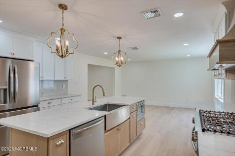 300 E Chestnut Avenue Metuchen NJ 08840