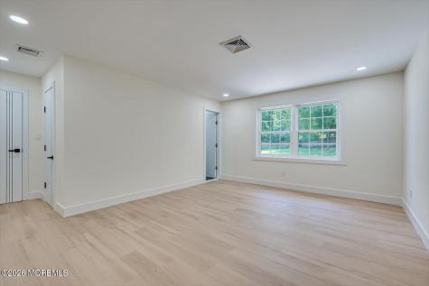 300 E Chestnut Avenue Metuchen NJ 08840