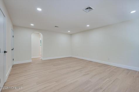 300 E Chestnut Avenue Metuchen NJ 08840