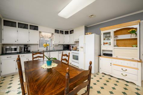 63 11th Street Hazlet NJ 07734