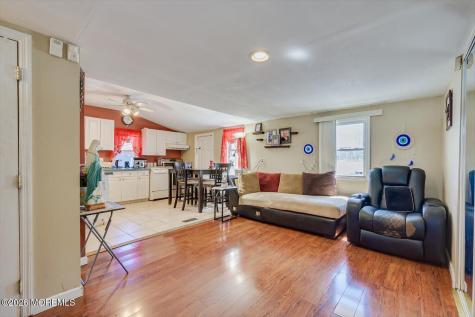 23 Wood Street Keansburg NJ 07734