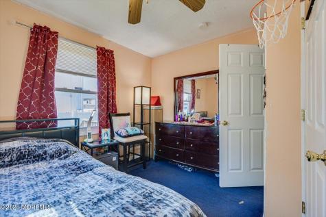 23 Wood Street Keansburg NJ 07734
