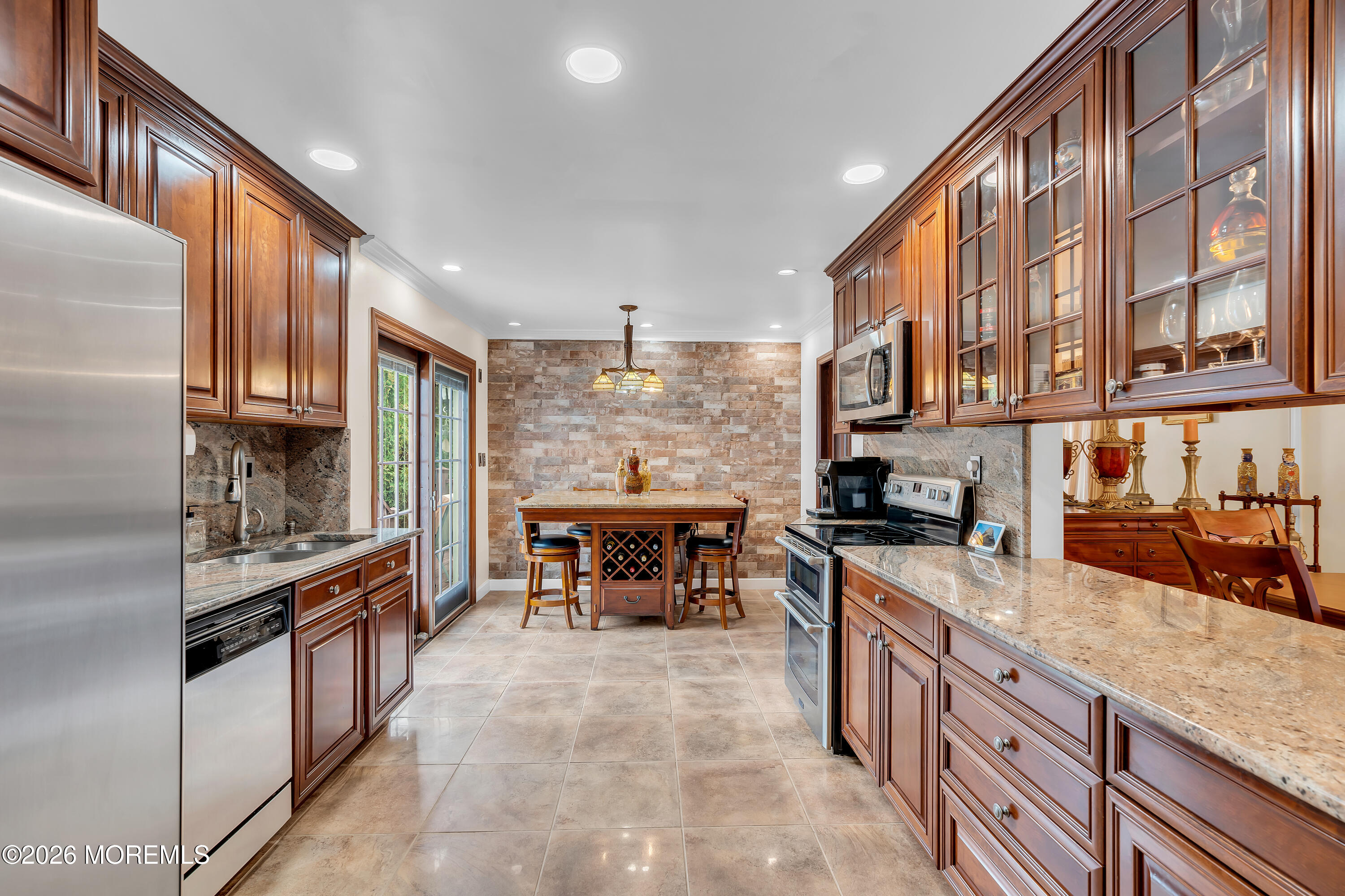 7 Mayflower Drive Red Bank NJ 07701