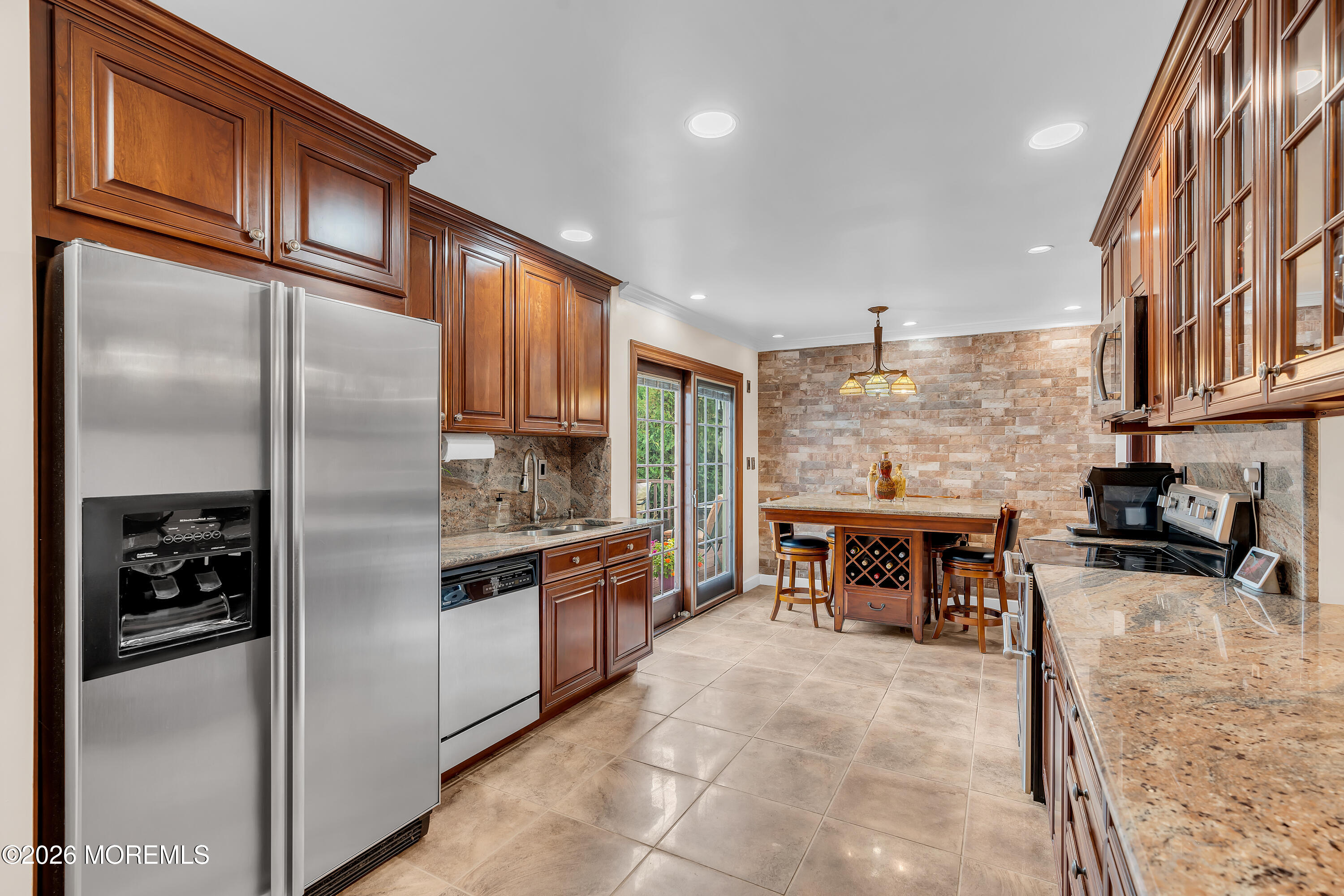 7 Mayflower Drive Red Bank NJ 07701