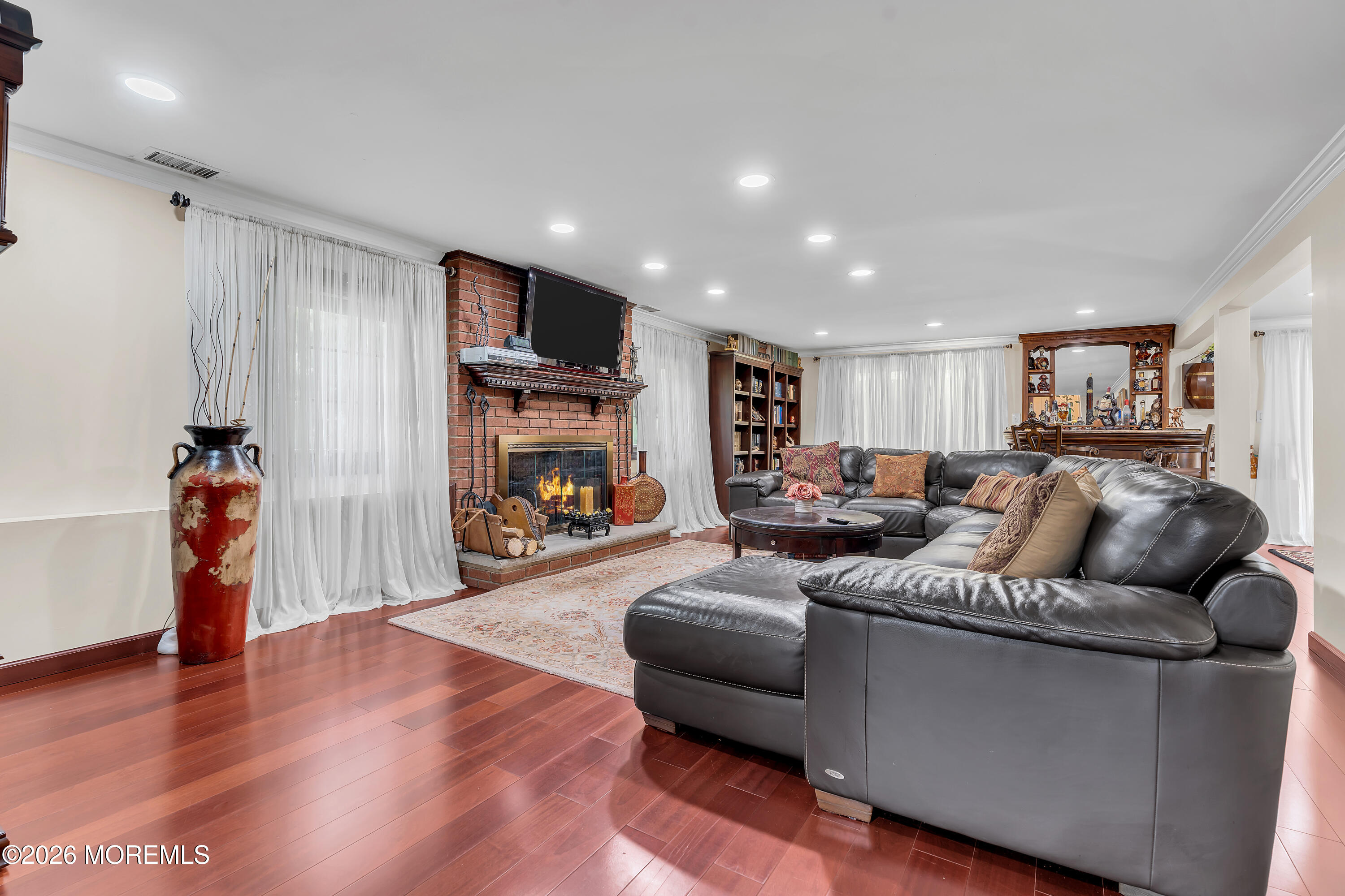 7 Mayflower Drive Red Bank NJ 07701