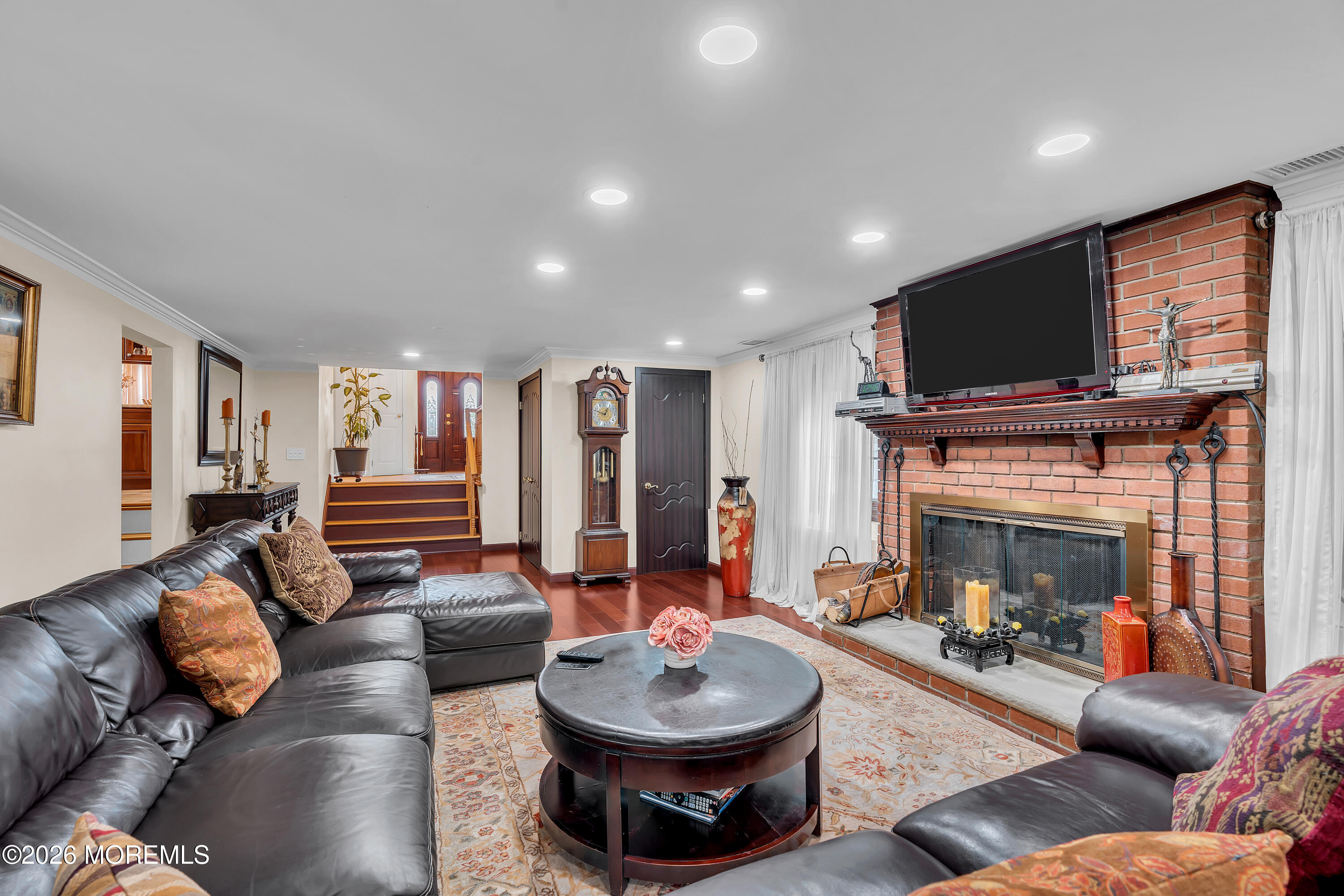 7 Mayflower Drive Red Bank NJ 07701