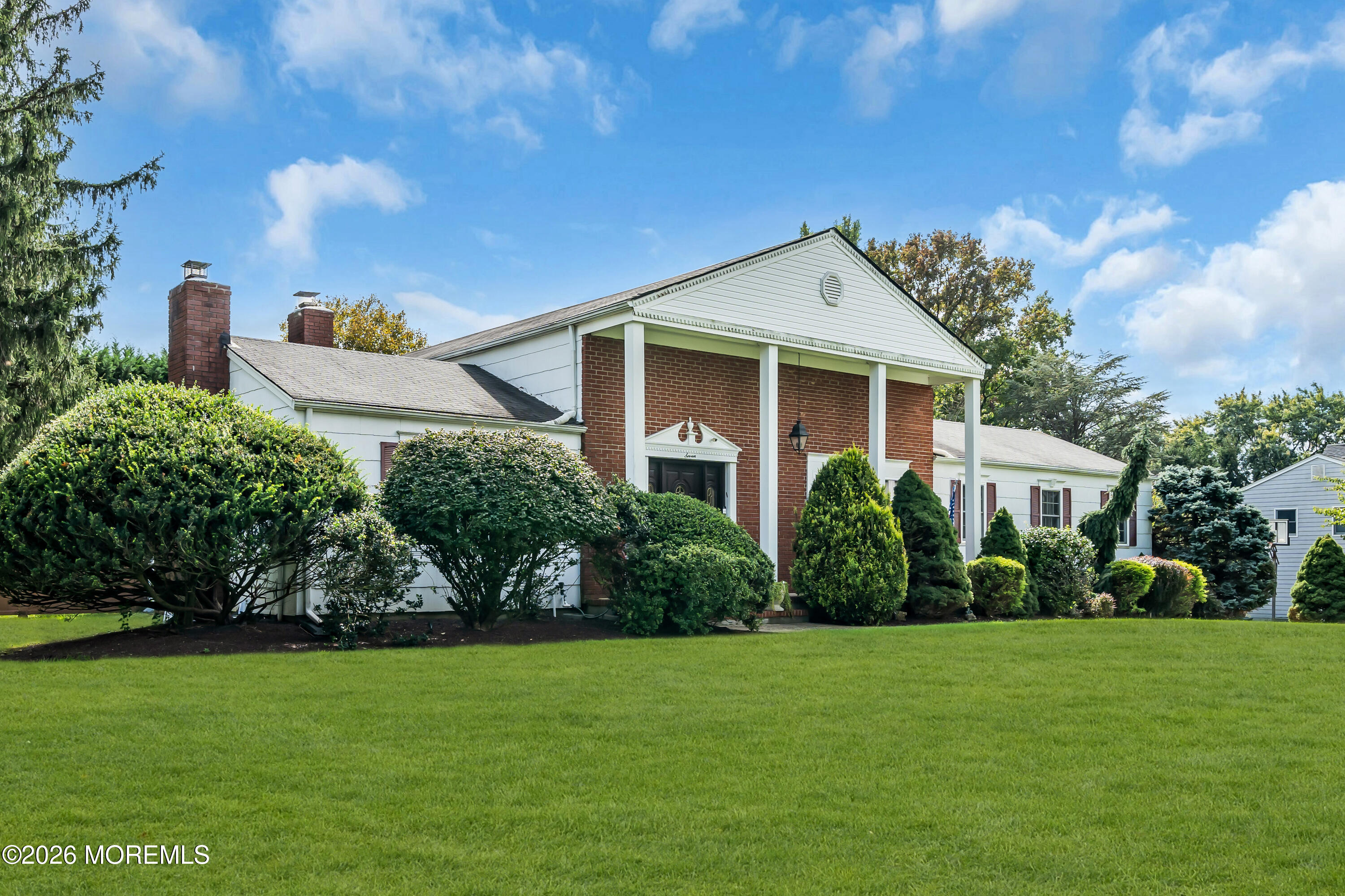 7 Mayflower Drive Red Bank NJ 07701