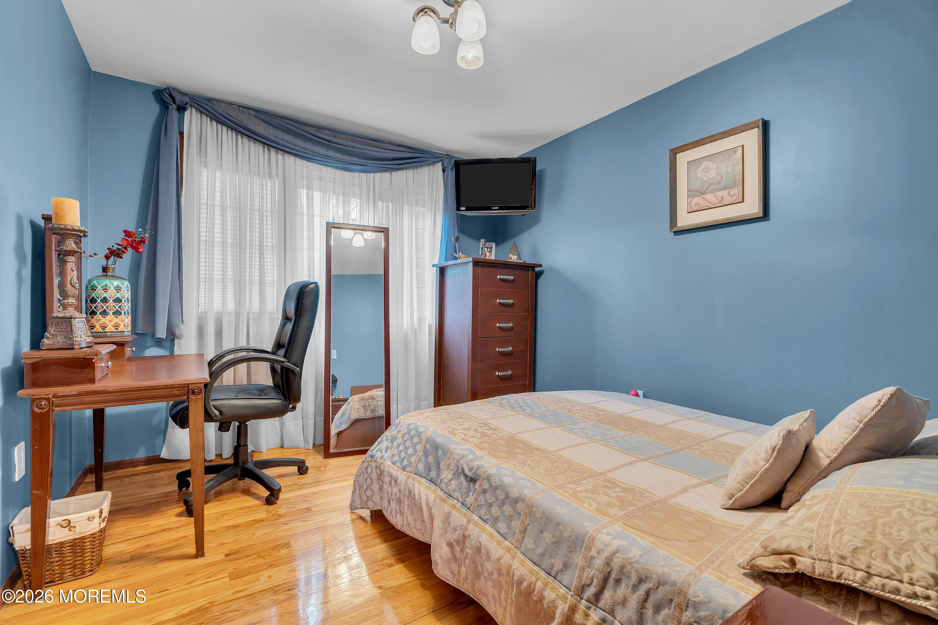 7 Mayflower Drive Red Bank NJ 07701