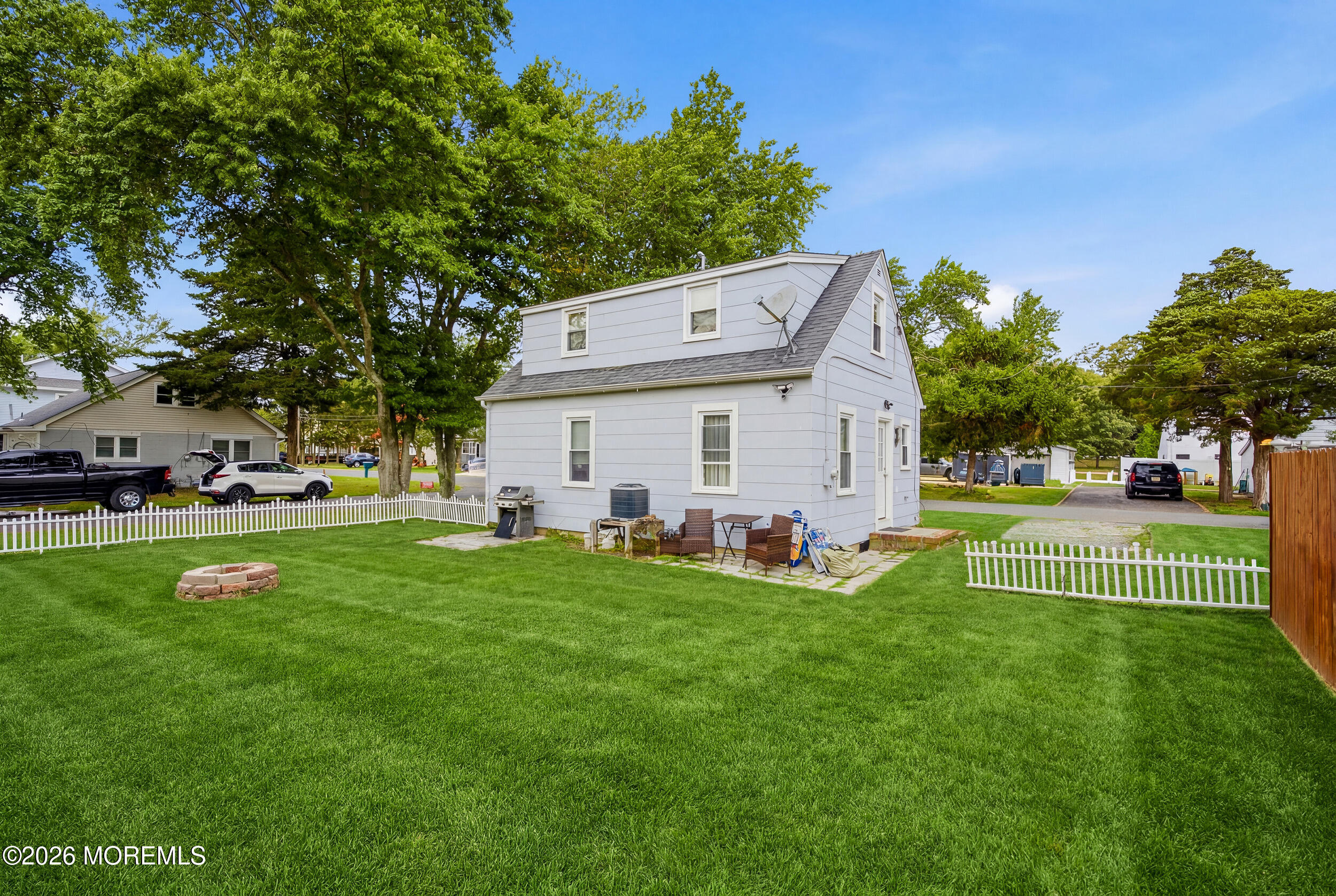 60 Illinois Avenue Waretown NJ 08758