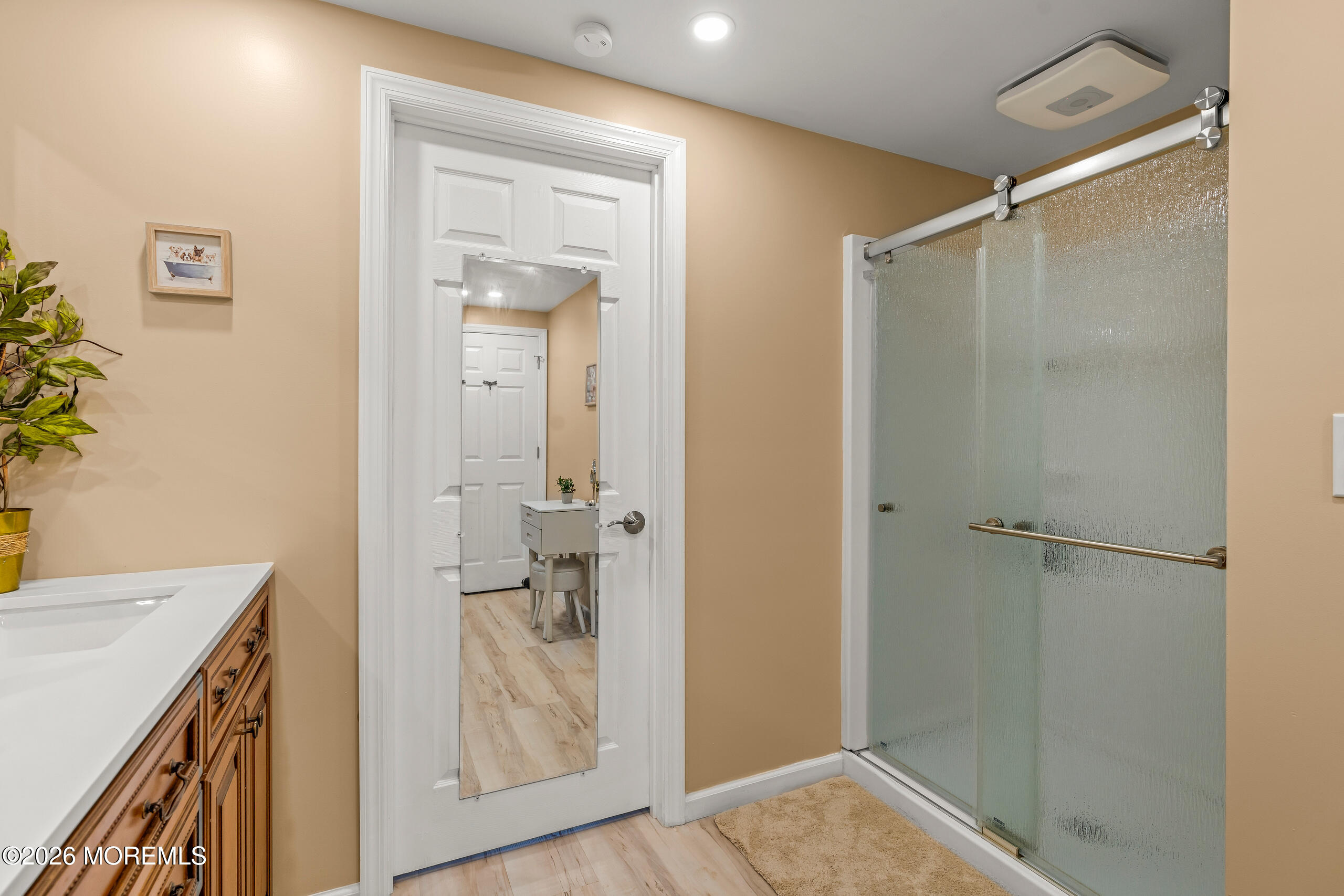 251 Arlington Drive Fords NJ 08863
