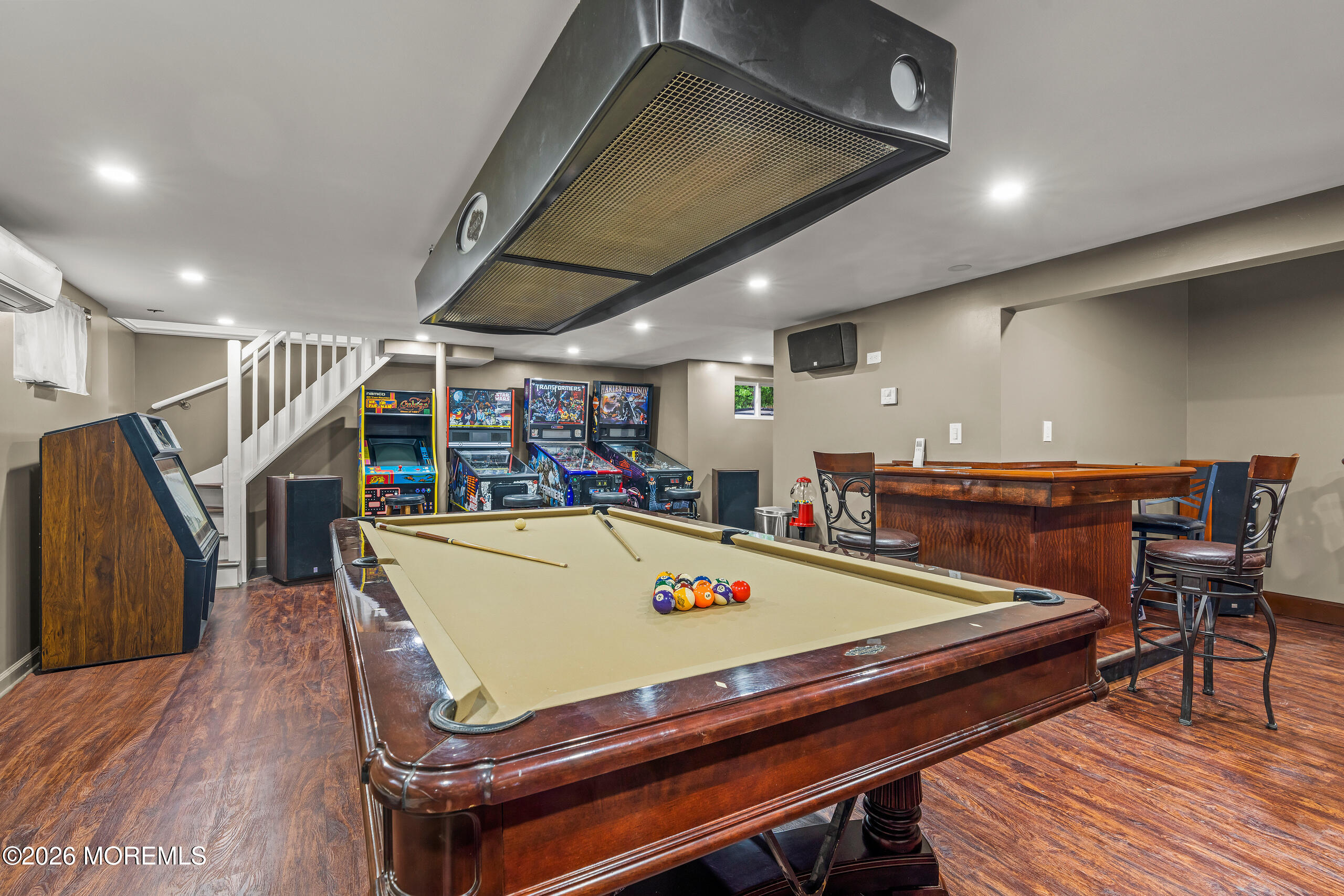 251 Arlington Drive Fords NJ 08863
