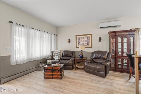 251 Arlington Drive Fords NJ 08863