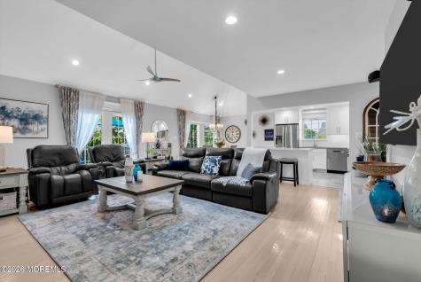 1870 Breakers Drive Manahawkin NJ 08050