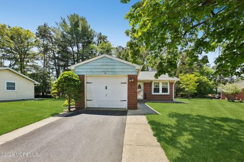 791 Hudson Parkway Whiting NJ 08759