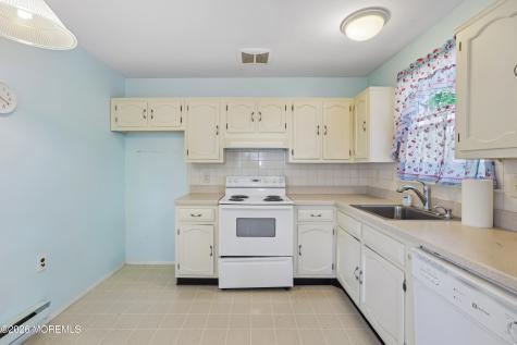 791 Hudson Parkway Whiting NJ 08759