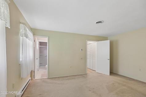 791 Hudson Parkway Whiting NJ 08759
