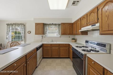 96 Narberth Way Toms River NJ 08757