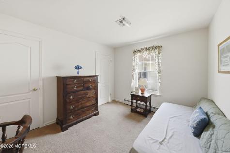 96 Narberth Way Toms River NJ 08757