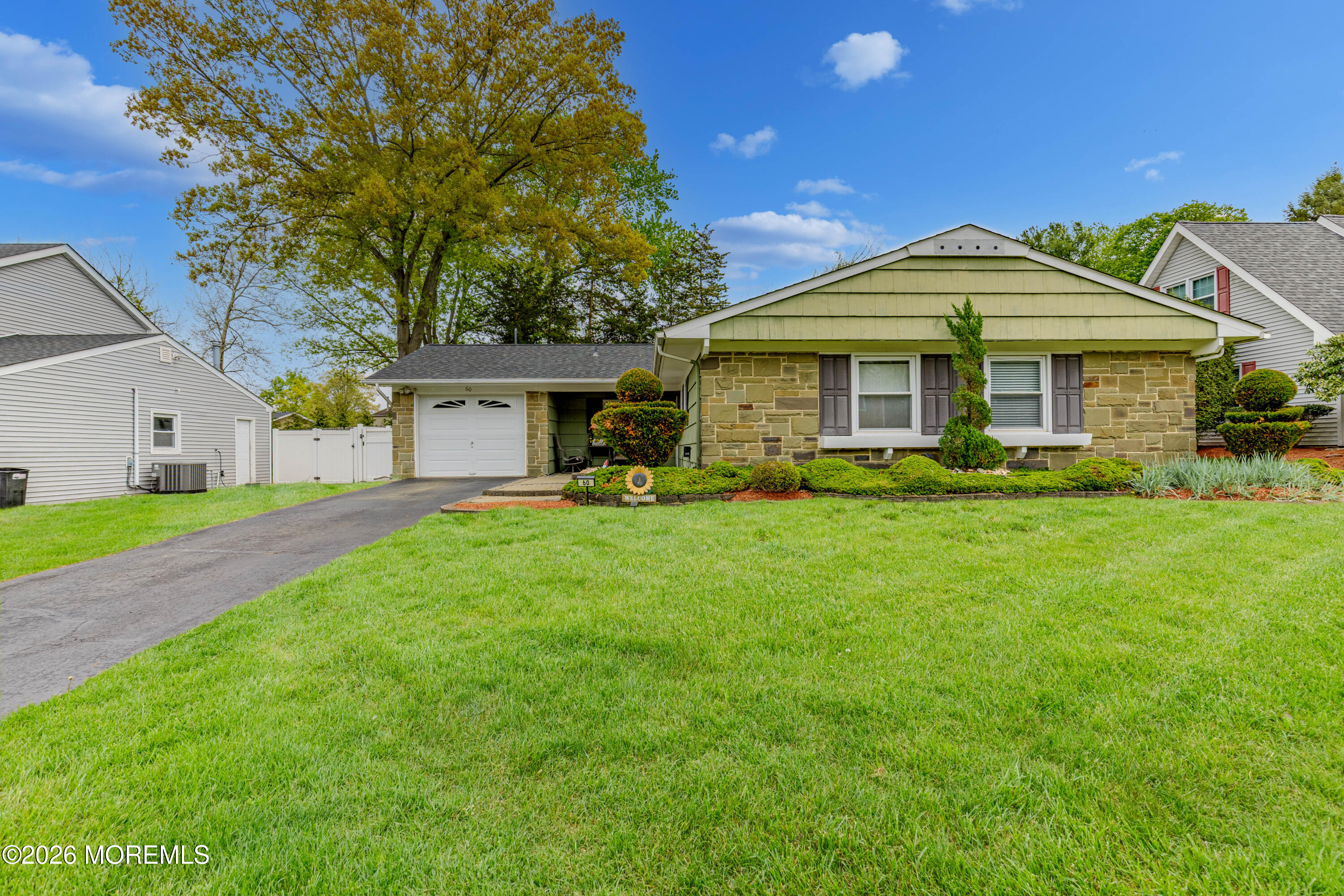60 Fordham Drive Aberdeen NJ 07747