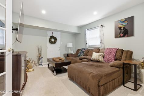60 Fordham Drive Aberdeen NJ 07747