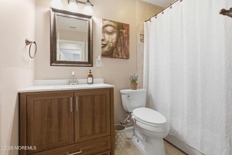 60 Fordham Drive Aberdeen NJ 07747